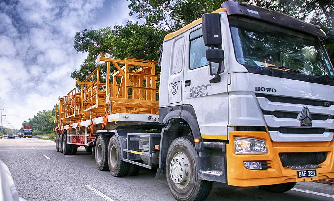 Heavy Hauling Truck Yellow Side